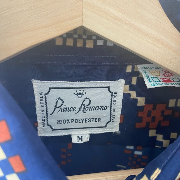 VINTAGE men’s button down - Picture 3 of 4